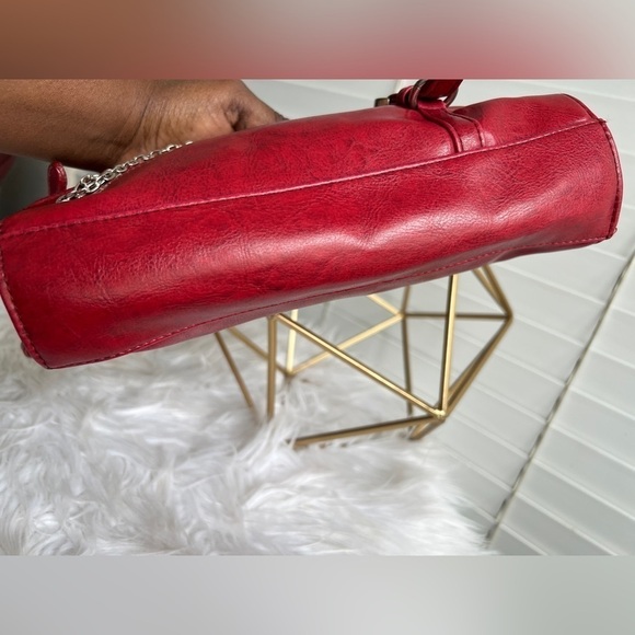 Botelli red silver hardware chain handbag - Picture 4 of 13